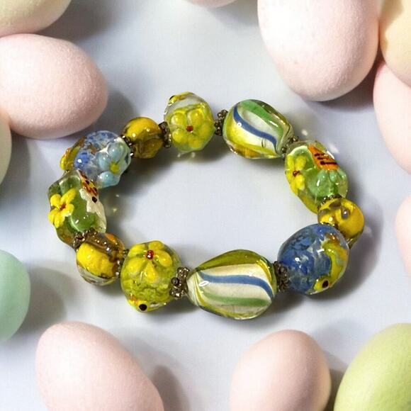 Glass Lampworks Beads Stretch Bracelet Colorful Spring Easter Silver Tone - Picture 1 of 6